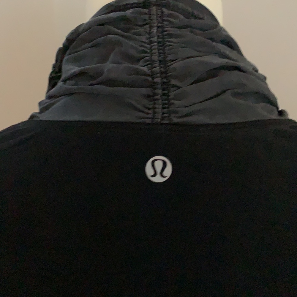 🍋lululemon Your Best Breath Wrap - Picture 6 of 8